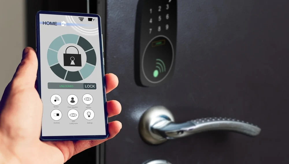 locking smartlock on the entrance door using a smart phone remotely